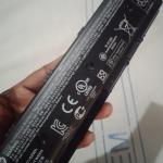 LAPTOP BATTERY OLD & 6 CELL.