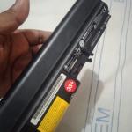 LAPTOP BATTERY OLD & 6 CELL.