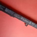 LAPTOP BATTERY OLD 4 CELL.