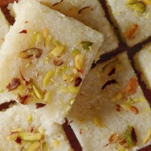 নারকেল বরফি