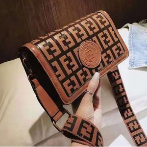 Signature Fashion Handbag – Latest Crossbody Shoulder Bag for Girls